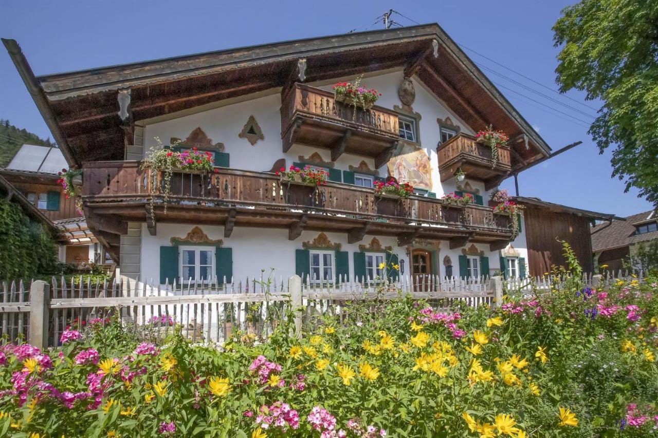 Haus Holler Apartamento Wallgau Exterior foto
