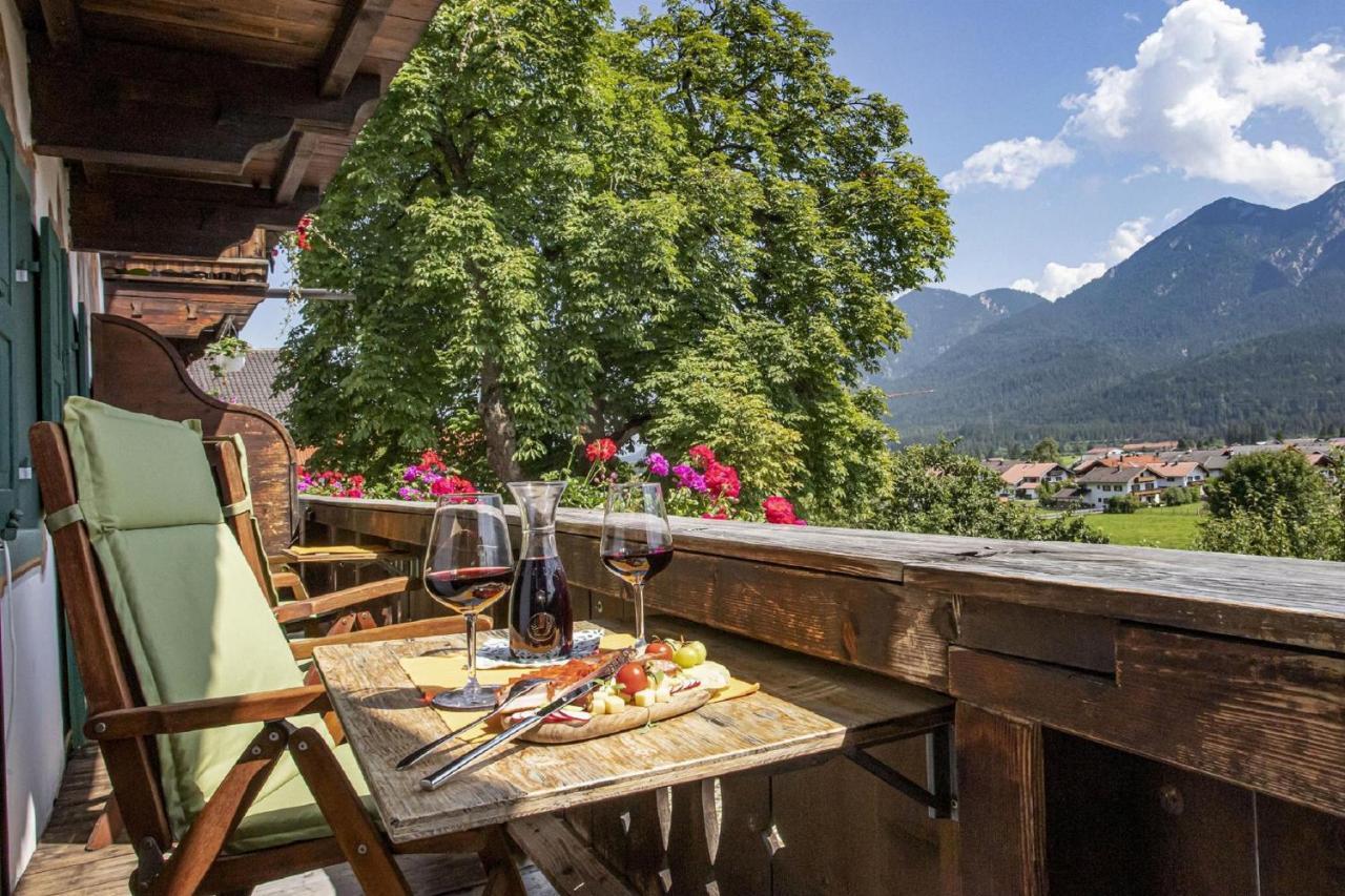 Haus Holler Apartamento Wallgau Exterior foto