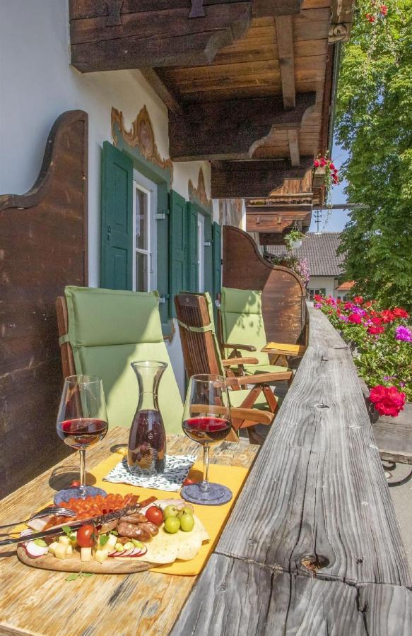 Haus Holler Apartamento Wallgau Exterior foto