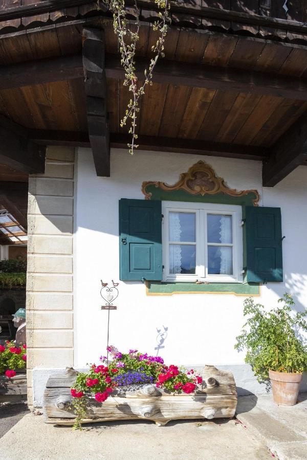 Haus Holler Apartamento Wallgau Exterior foto